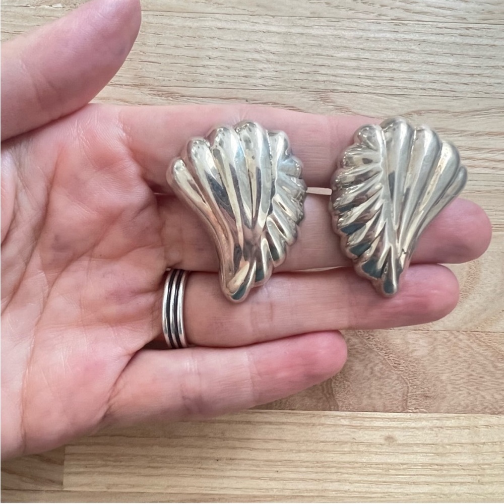 Vintage MCM 925 puffy shell Sterling Silver Earrings on posts